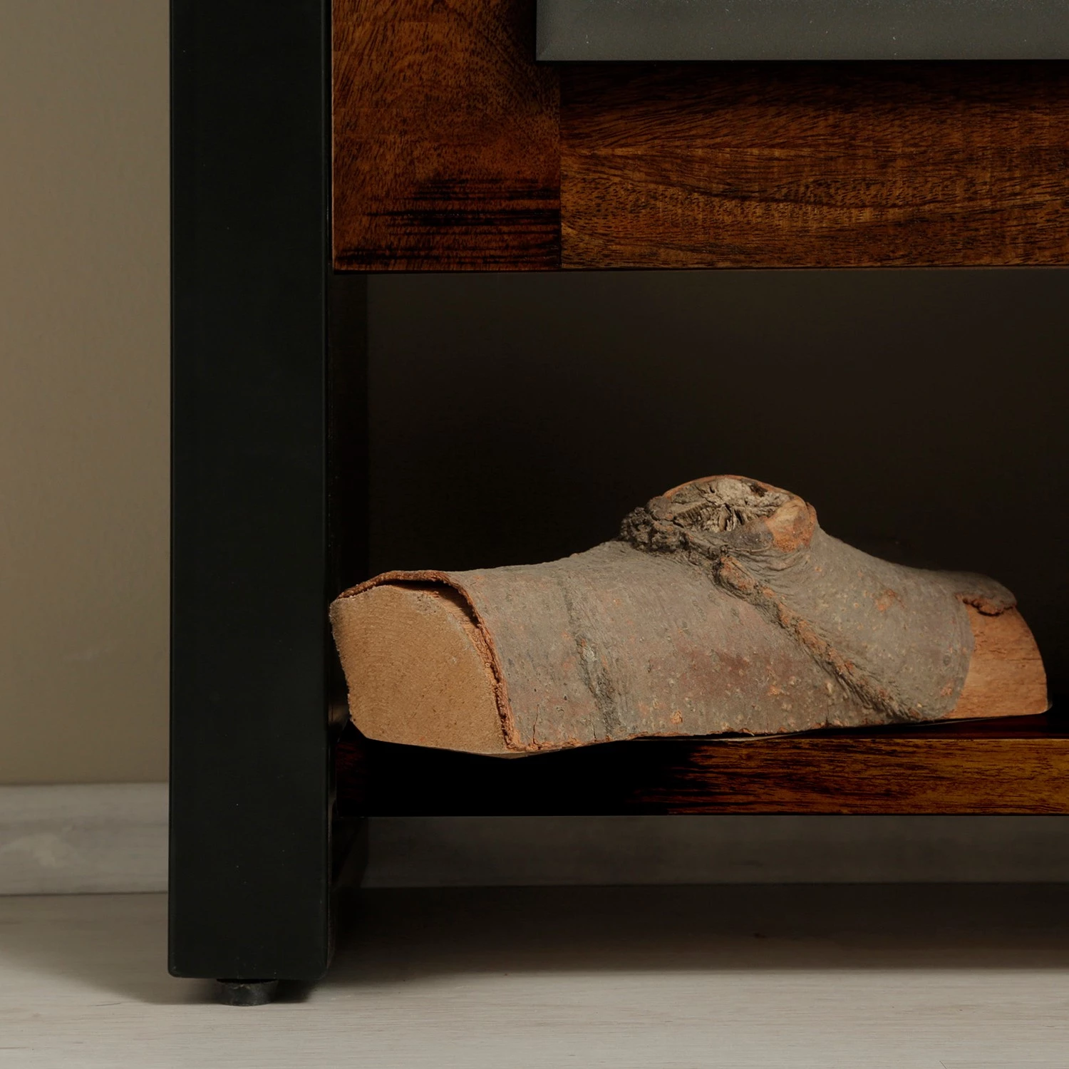 Red Living Elektrokamin Kalkutta - Mango massiv / Metall - Dunkelbraun 8 Red Living Elektrokamin Kalkutta - Mango massiv / Metall - Dunkelbraun – Bild 8