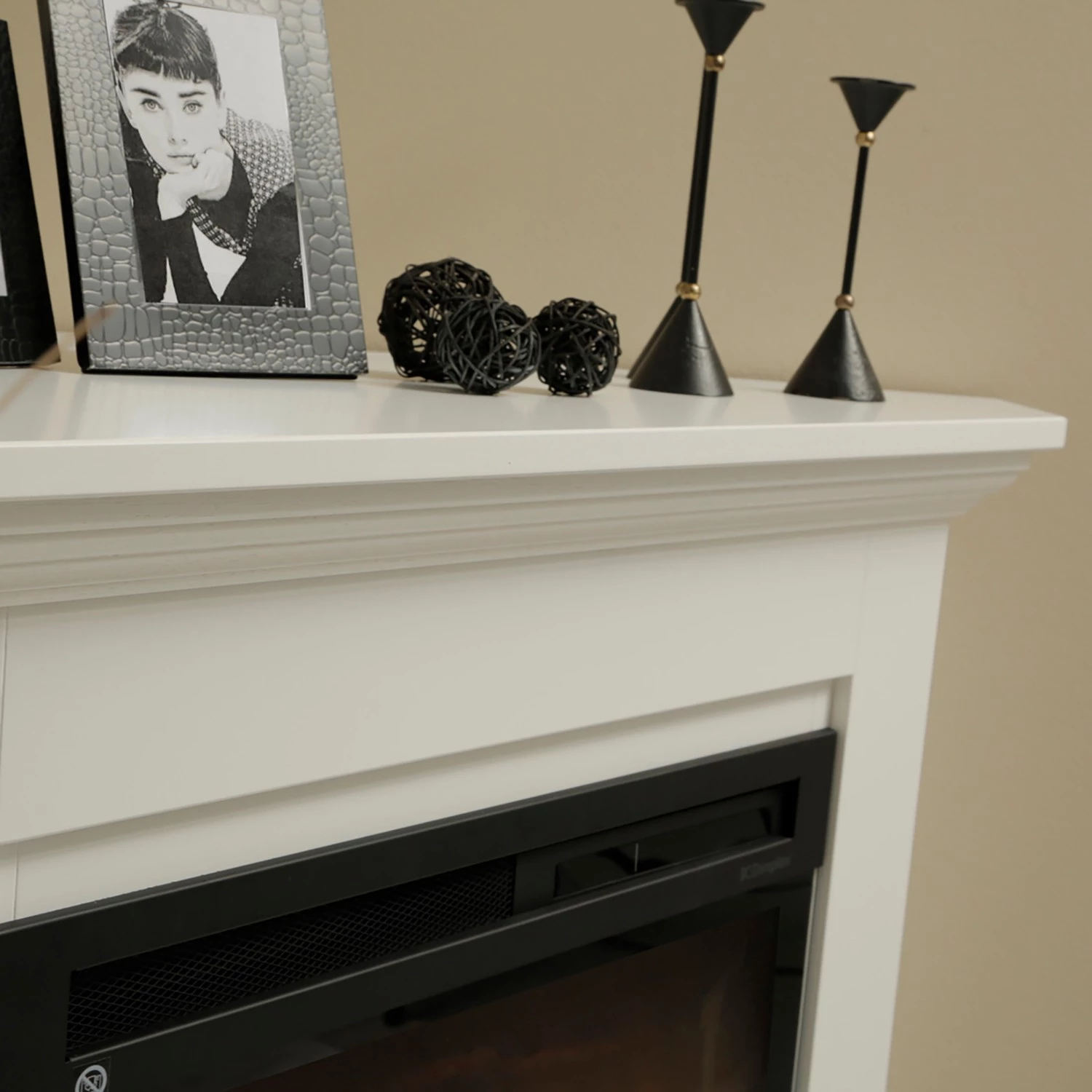 Loftscape Elektro-Eckkamin Skagen - Brilliantweiß 5 Loftscape Elektro-Eckkamin Skagen - Brilliantweiß – Bild 5