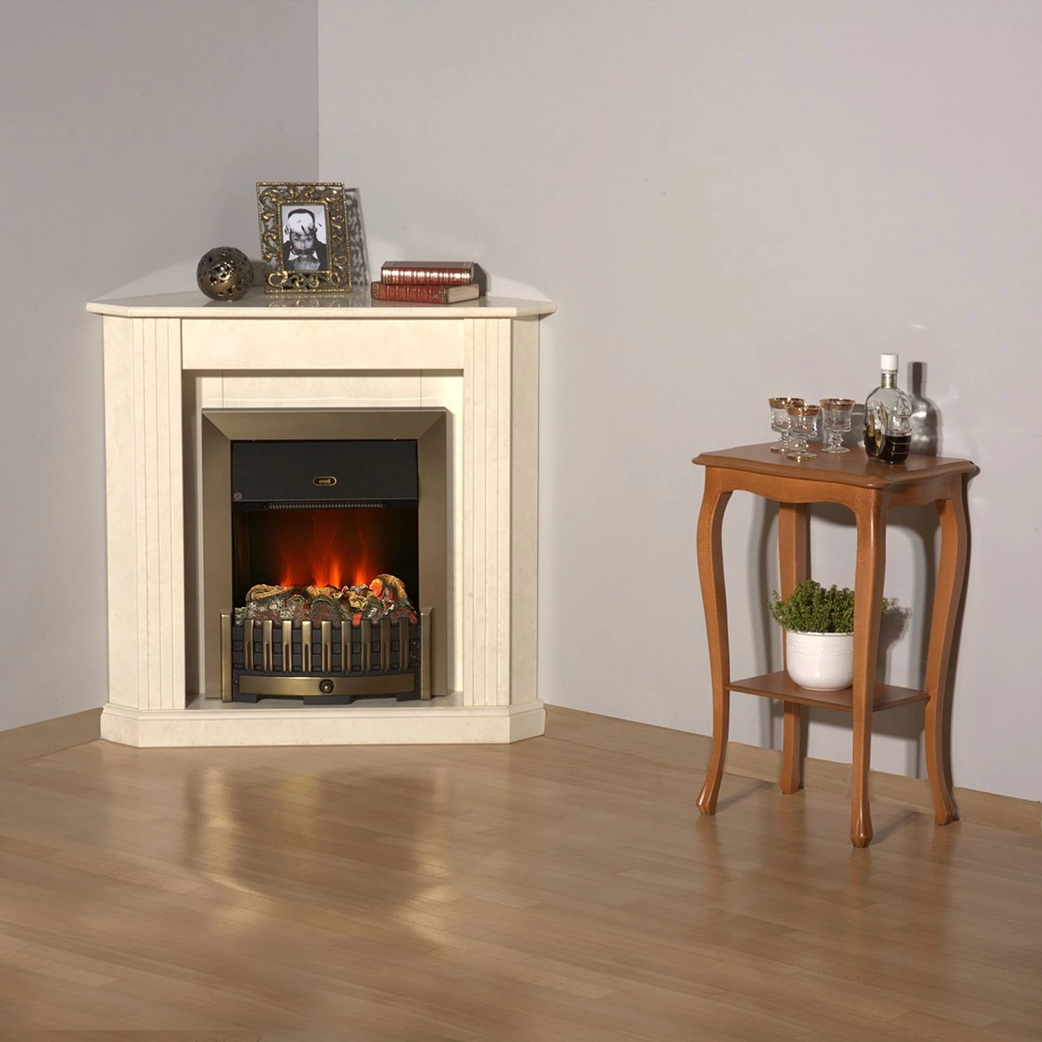 Montreux Elektro-Eckkamin Louisiana - Cremeweiß marmoriert 4 Montreux Elektro-Eckkamin Louisiana - Cremeweiß marmoriert – Bild 4